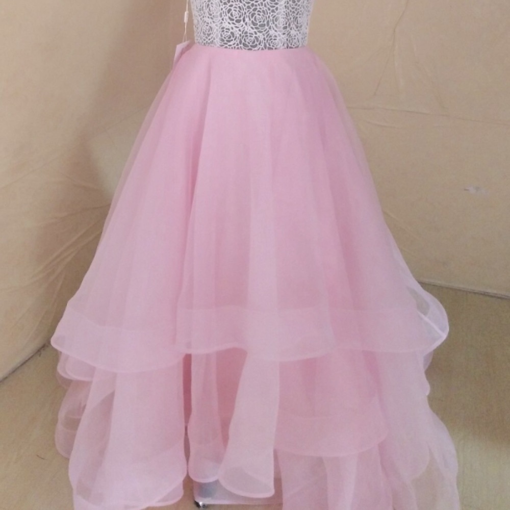 Pink Simple Gown - Picture 4 of 4